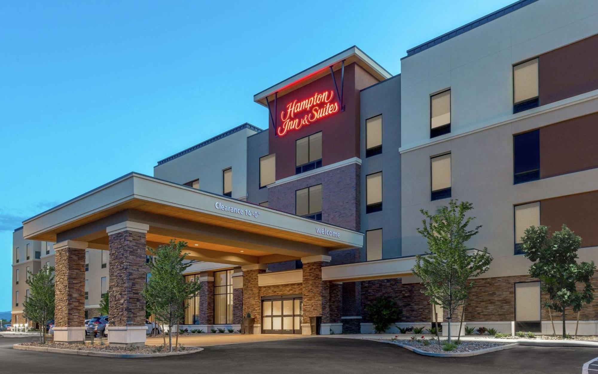 Hampton Inn & Suites Reno/Спаркс Екстериор снимка