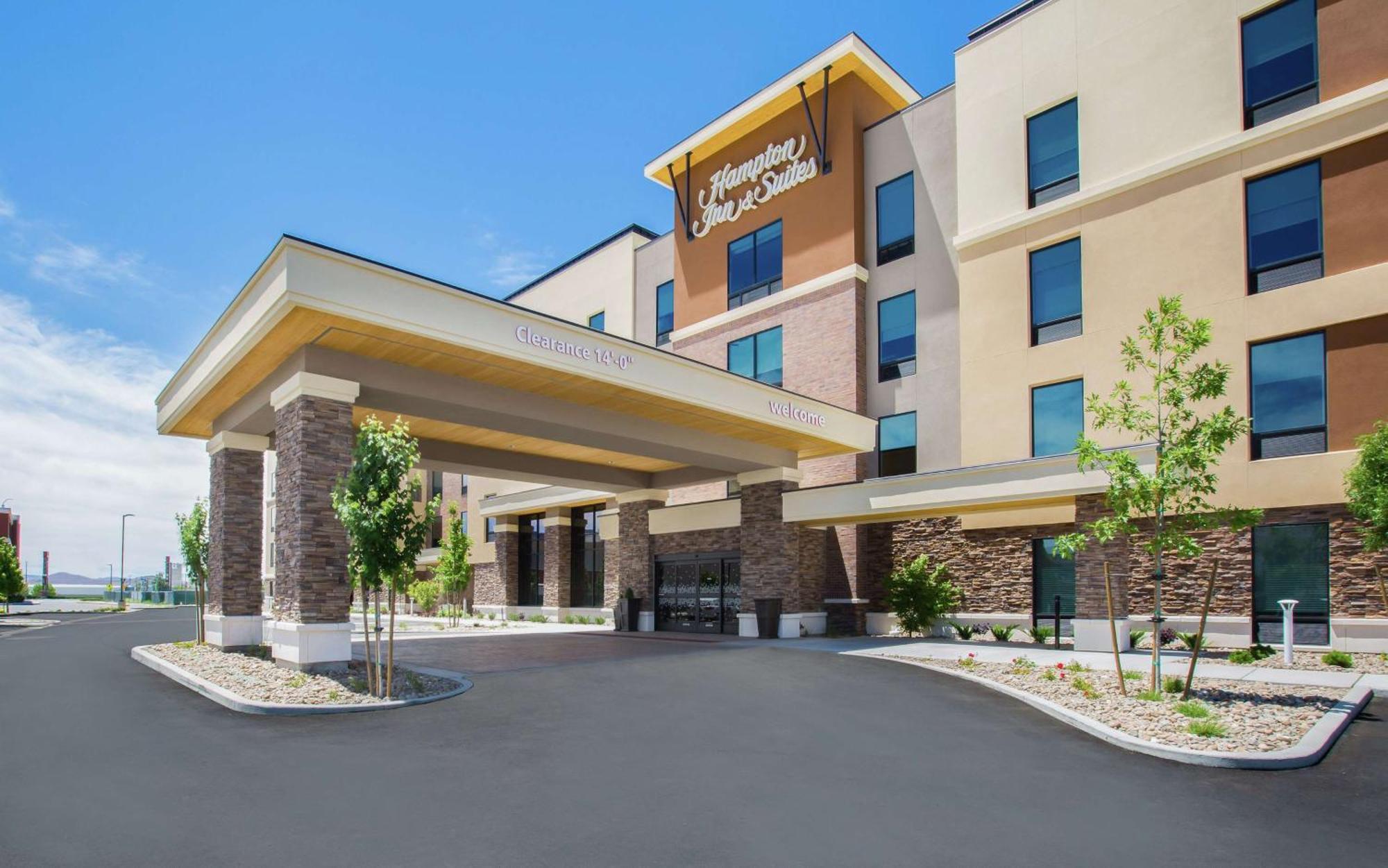 Hampton Inn & Suites Reno/Спаркс Екстериор снимка